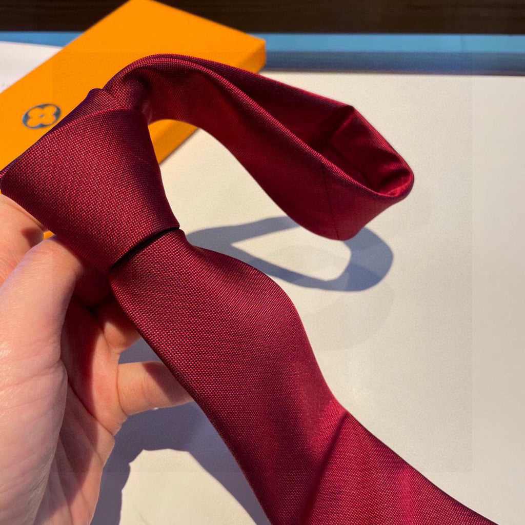 Louis Vuitton Style Men's Textured Solid Silk Tie