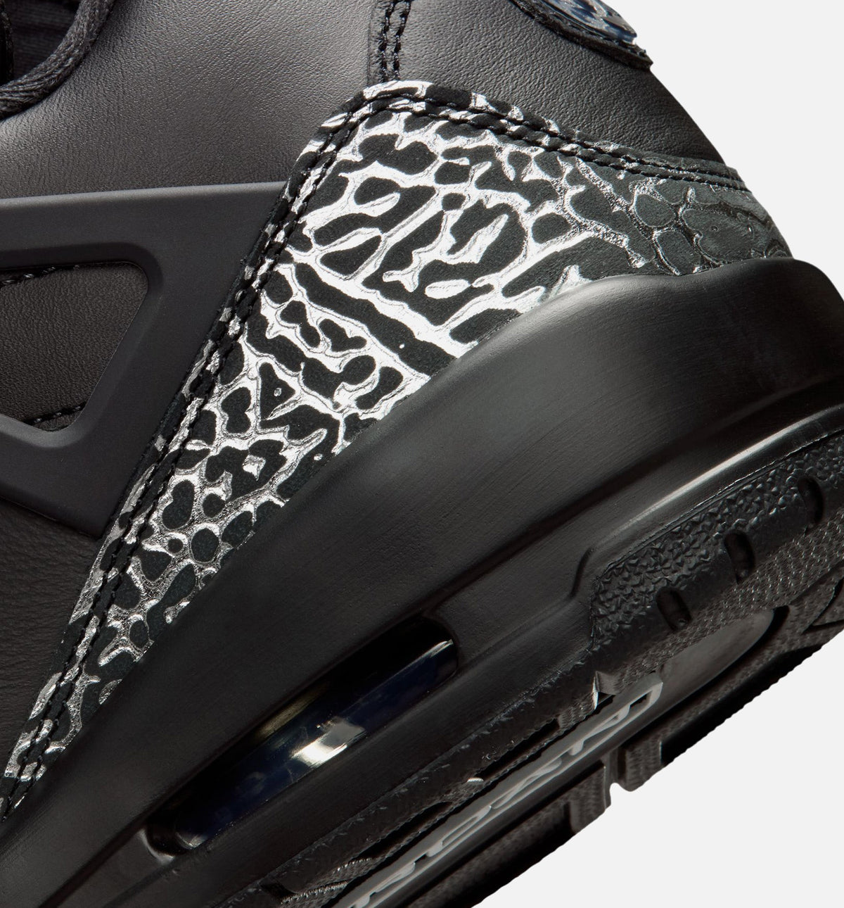 Jordan Spizike Low - Men's Basketball Shoe (Black/Black/Metallic Silver)