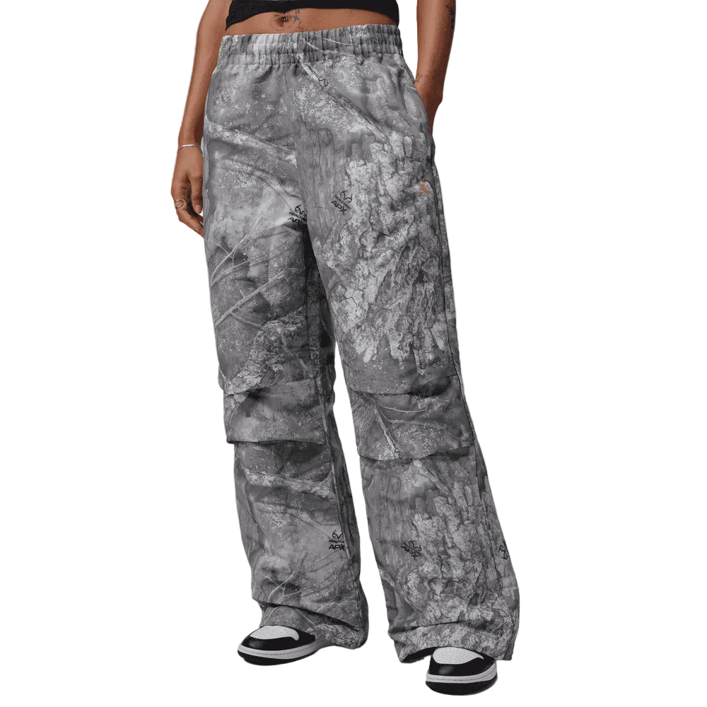 Wmns Air Jordan Brooklyn Realtree Pants