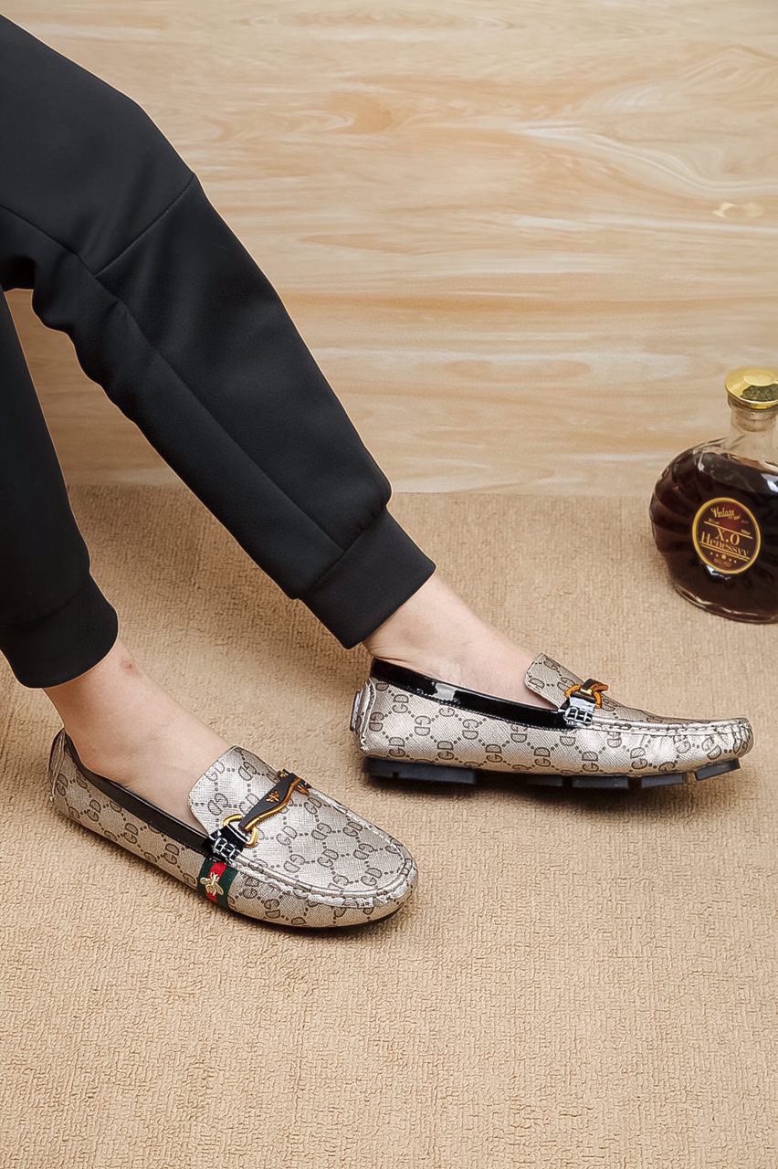 Gucci Patterned Driving Loafers