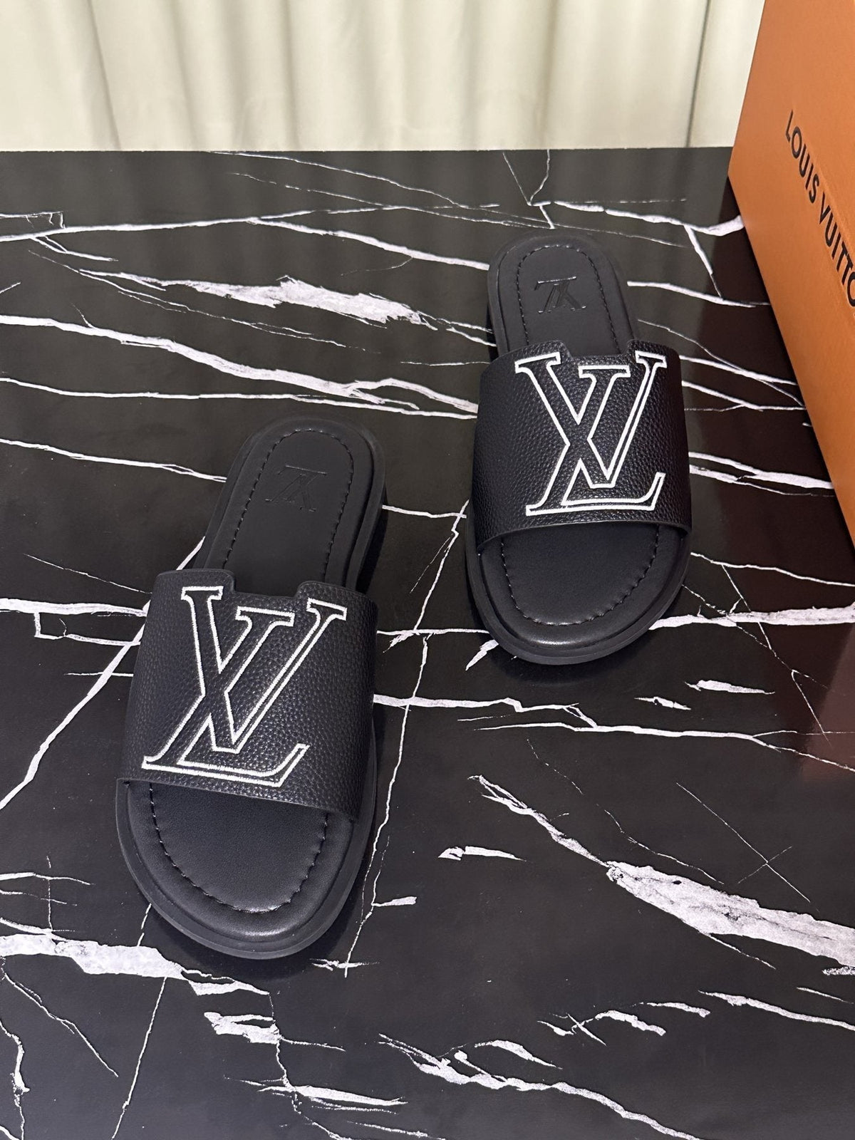 Louis Vuitton Men's Logo Strap Slide Sandals - Open Toe