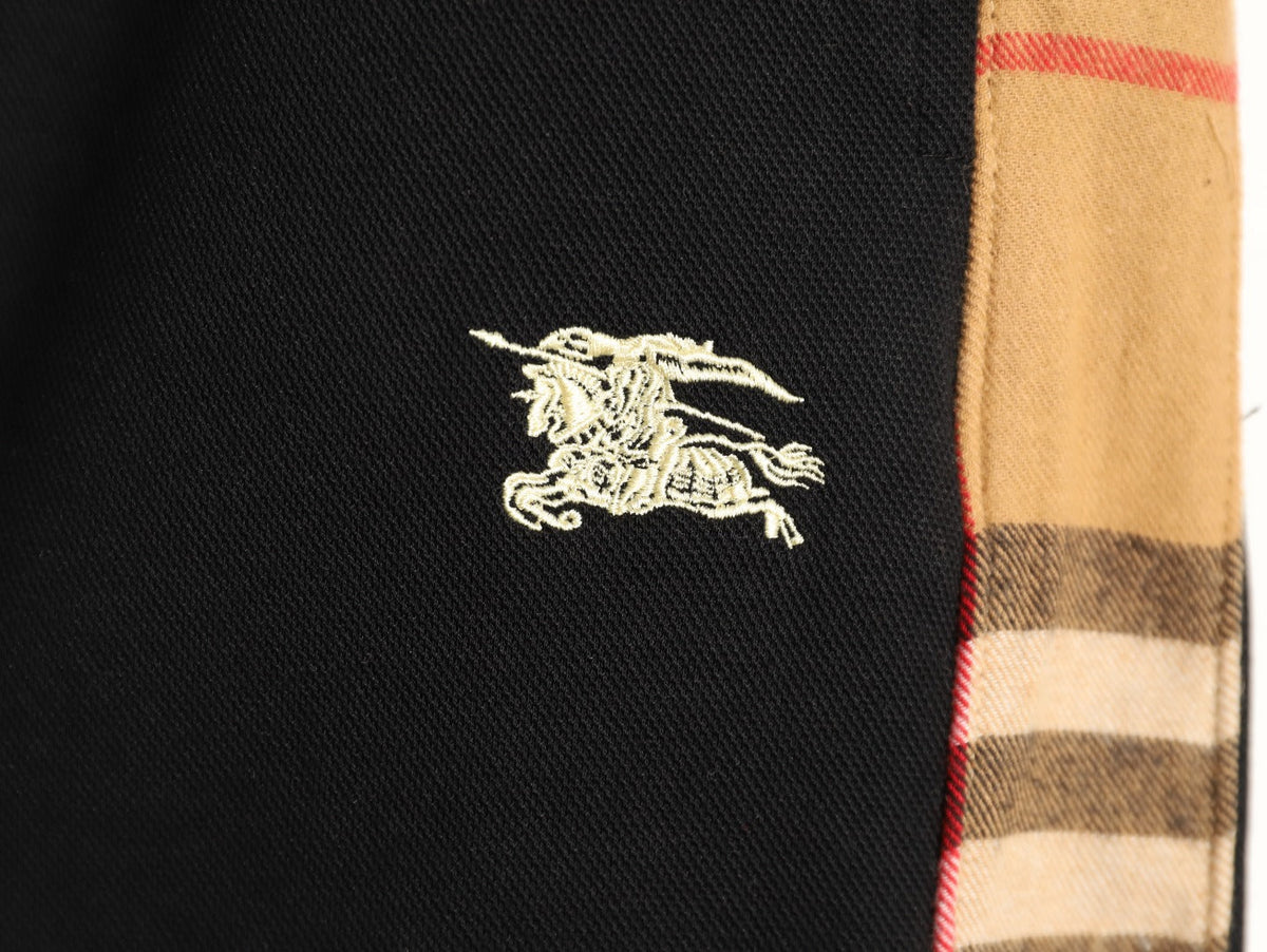 Burberry Equestrian-Emblem Check-Side Shorts - Black